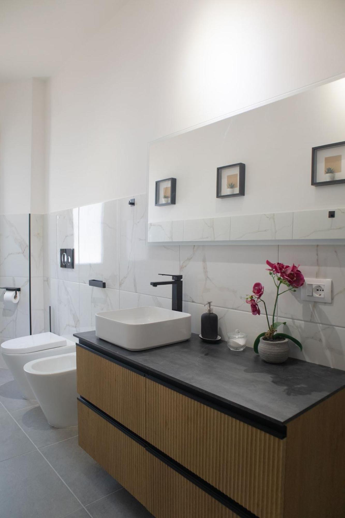 Sara'S Home - Modern Apartment Near Metro, Perfect For Families And Groups In Rzym Zewnętrze zdjęcie