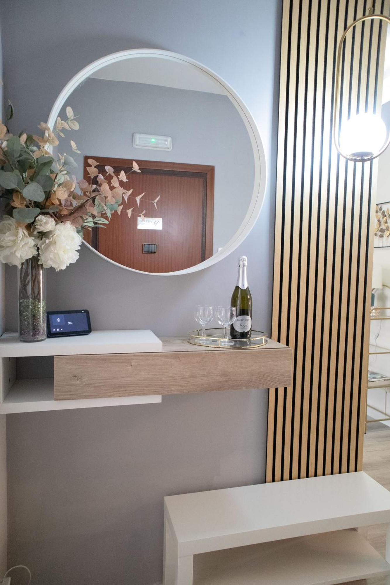 Sara'S Home - Modern Apartment Near Metro, Perfect For Families And Groups In Rzym Zewnętrze zdjęcie