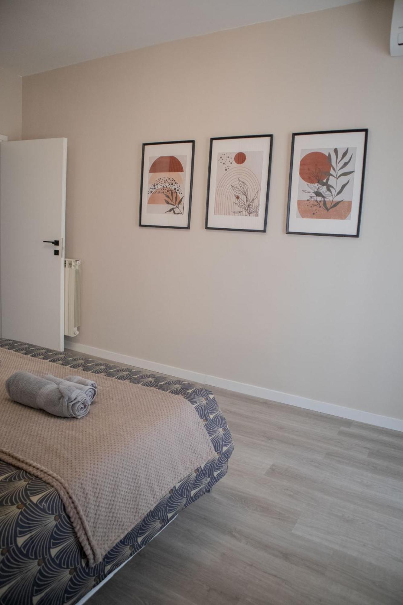 Sara'S Home - Modern Apartment Near Metro, Perfect For Families And Groups In Rzym Zewnętrze zdjęcie